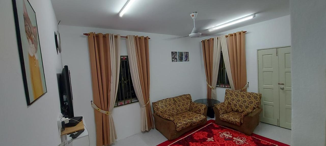 Myrol Homestay קולים מראה חיצוני תמונה